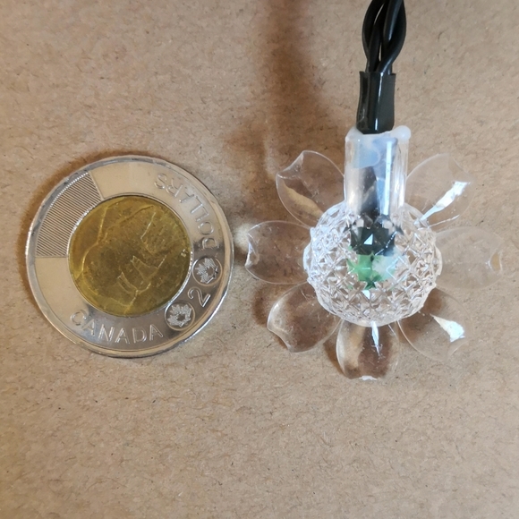 Solar powered Christmas/Party string lights - Picture 4 of 6